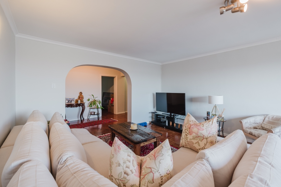 2 Bedroom Property for Sale in Fresnaye Western Cape